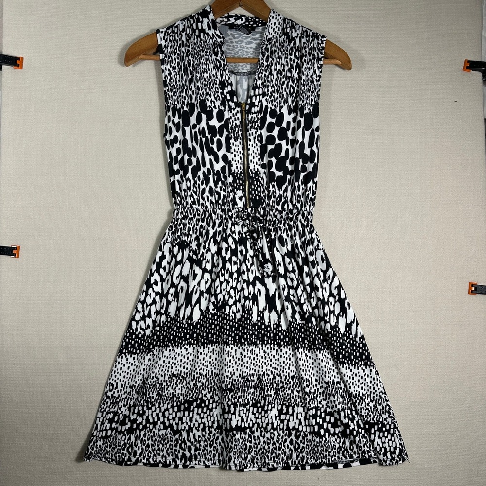 Robert Louis Animal Print Dress Womens Small Black White Excellent Zip Front